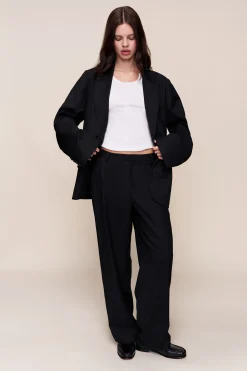 Leo Mid Rise Straight Pant