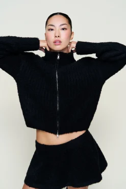 Mila Zip Up
