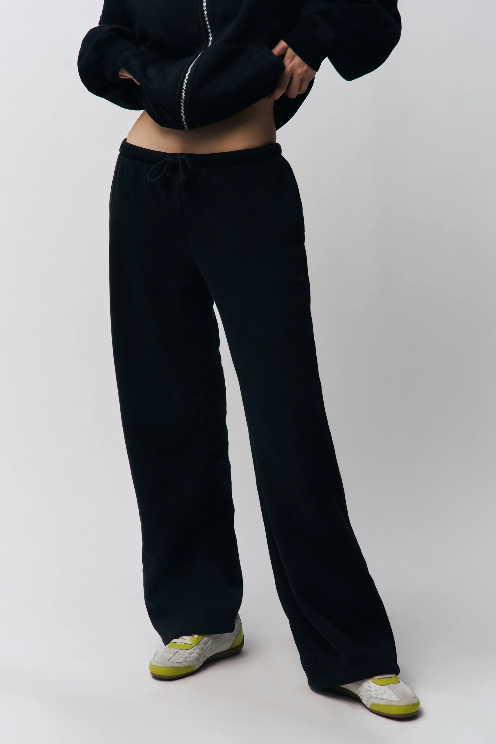 Relaxed Drawstring Sweatpant